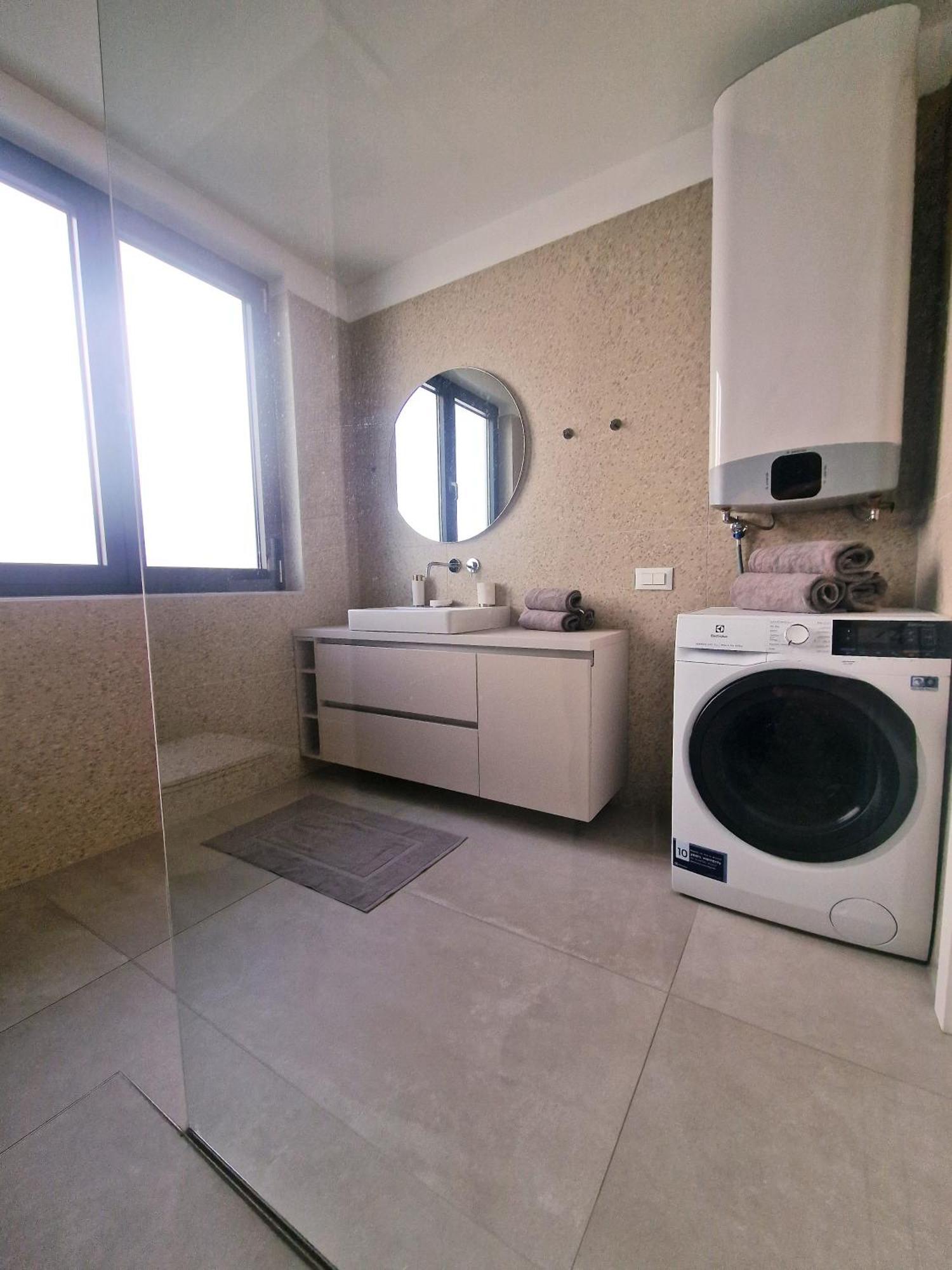 Apartment Tina Baška Voda Eksteriør billede